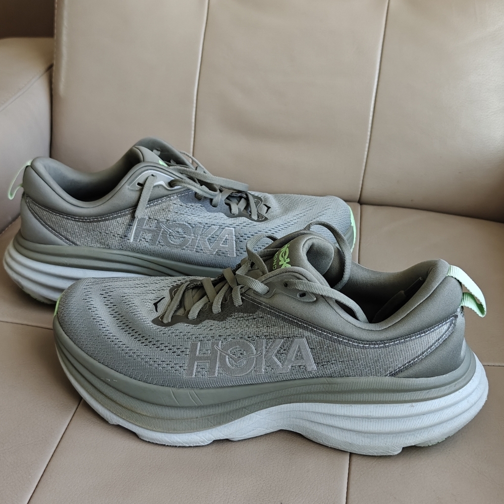 Hoka One One Bondi 8 Men Gray and Green Running Shoes Size 10B In Excellent Cond
